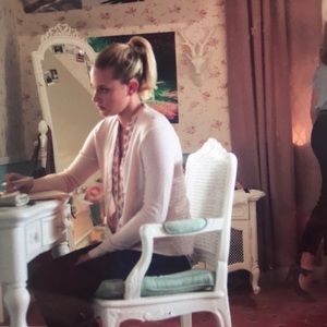 Meet your Posher, Vv